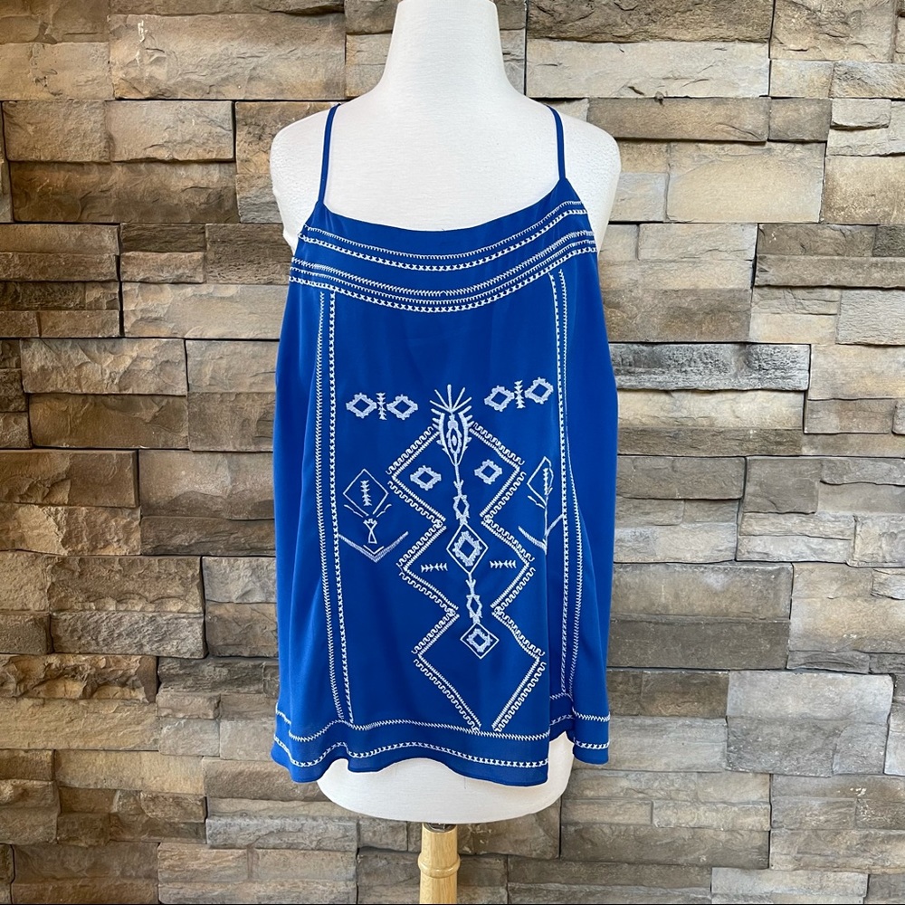 Maurice’s blue top